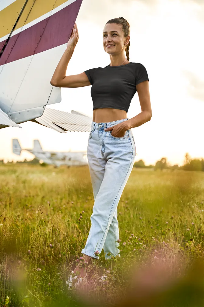 Black Crop Tops for women