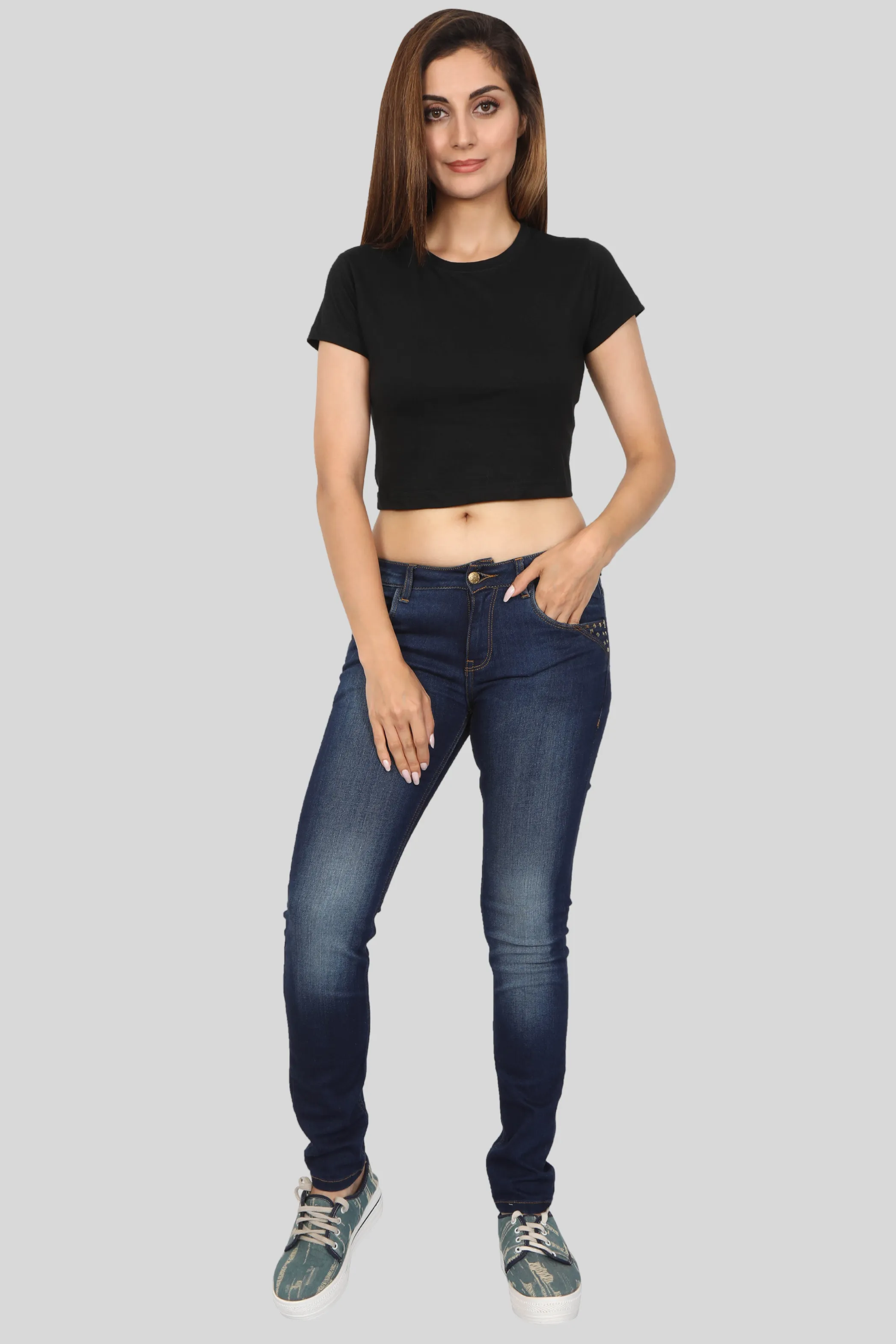 Black Crop Tops for women