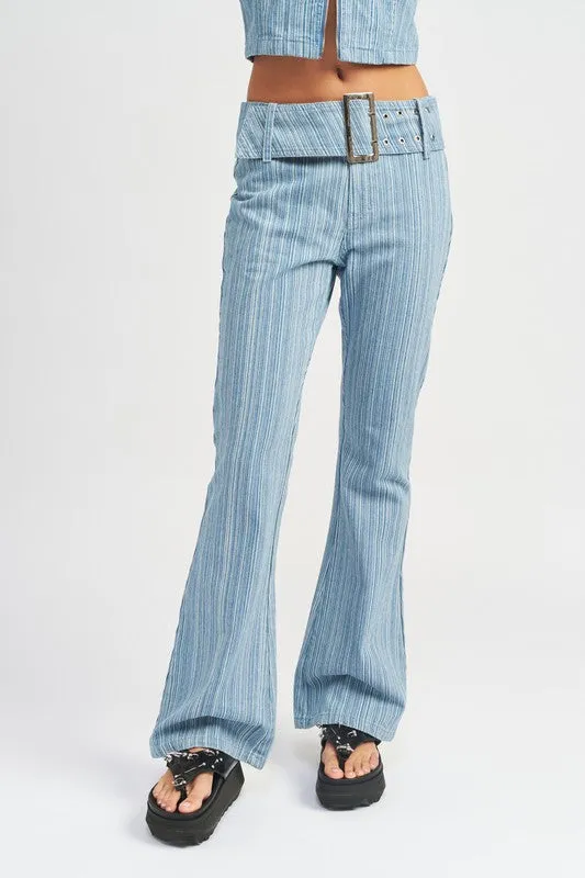 Emory Park LOW RISE FLARED JEANS