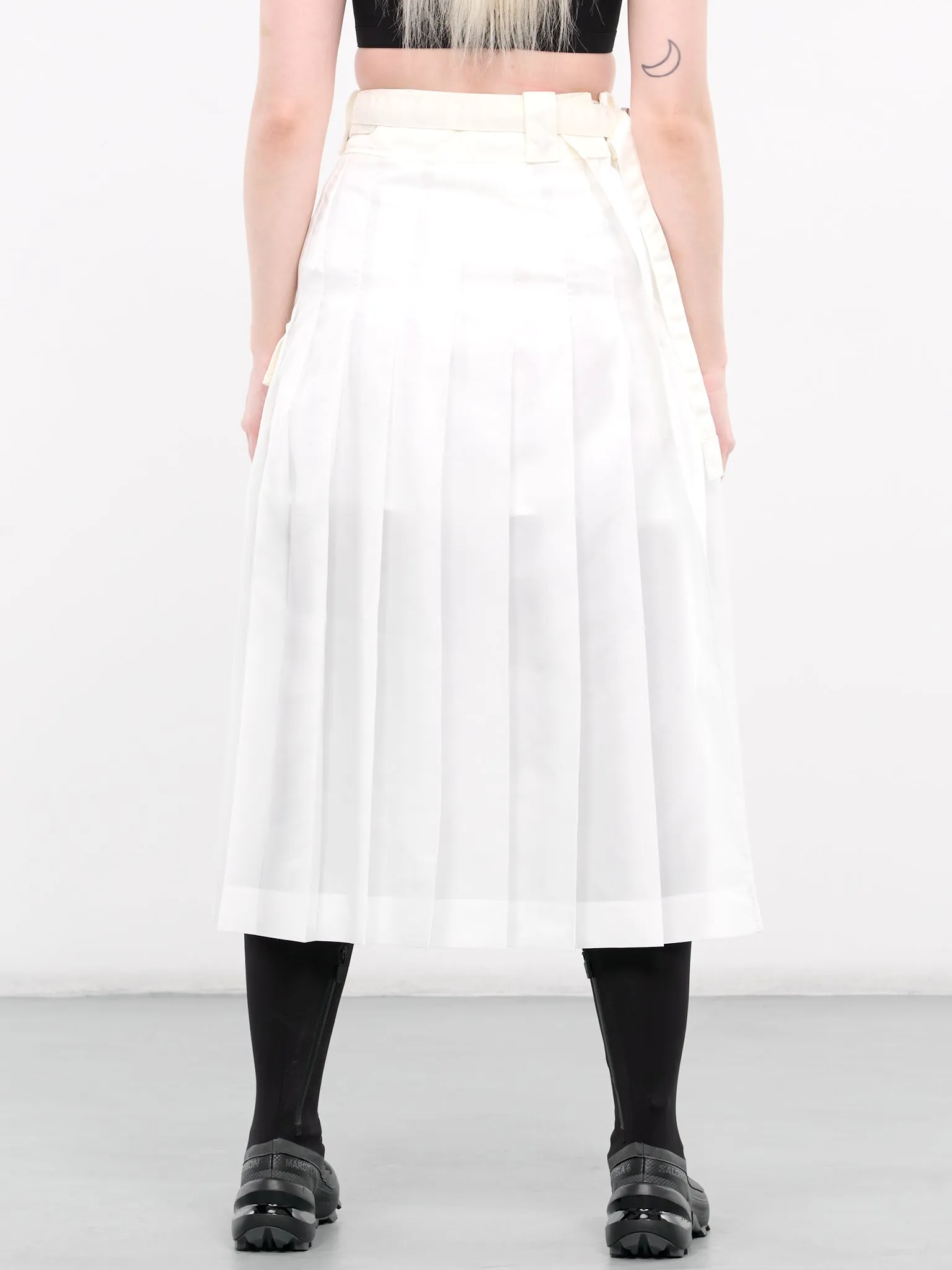 Nylon Twill Skirt (24-07246-151-OFF-WHITE)