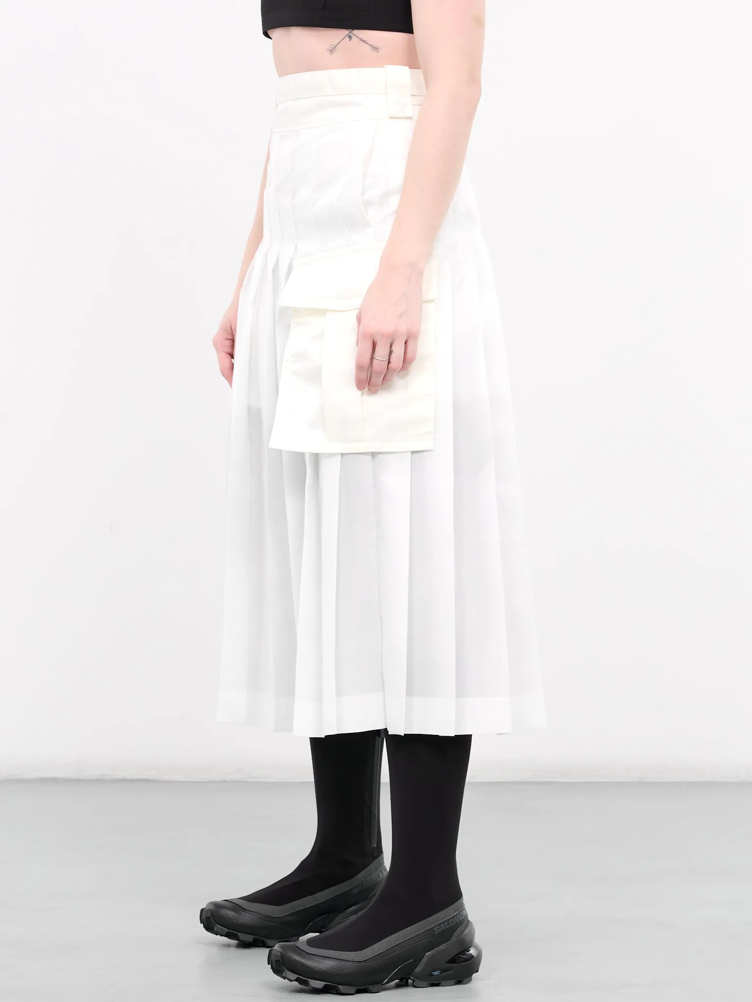 Nylon Twill Skirt (24-07246-151-OFF-WHITE)