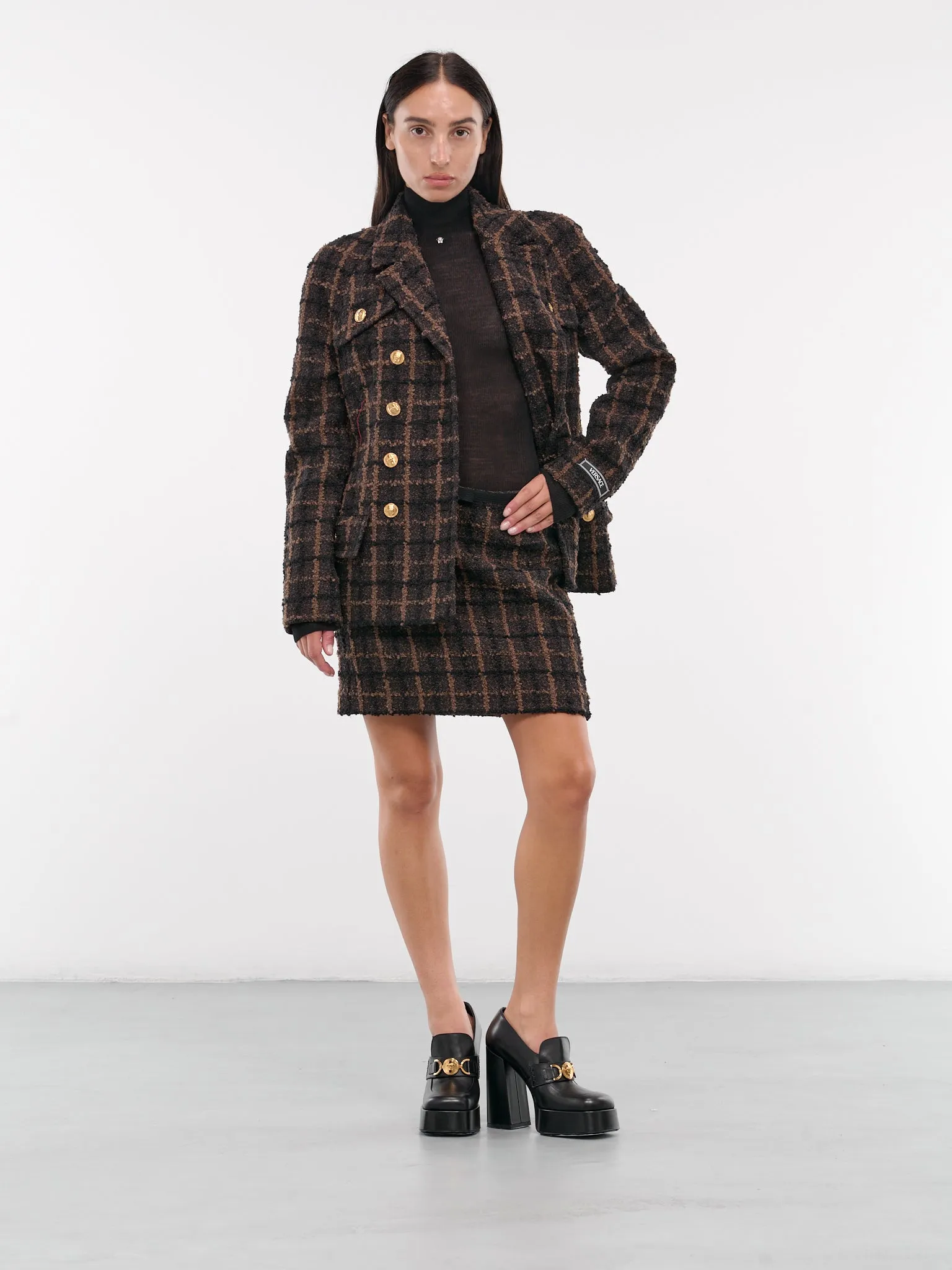 Plaid Medusa Mini Skirt (1017308-1A12269-BROWN-BLACK)